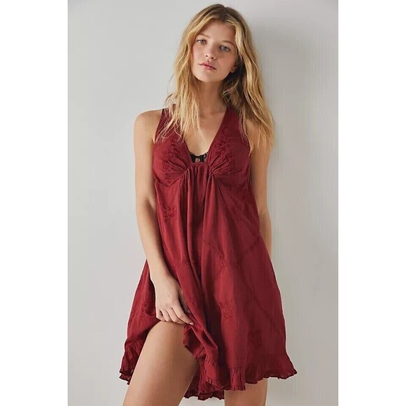 Intimately Free People Table Talk Slip Mini Dress Floral Embroidered XS 279997 - Picture 1 of 8